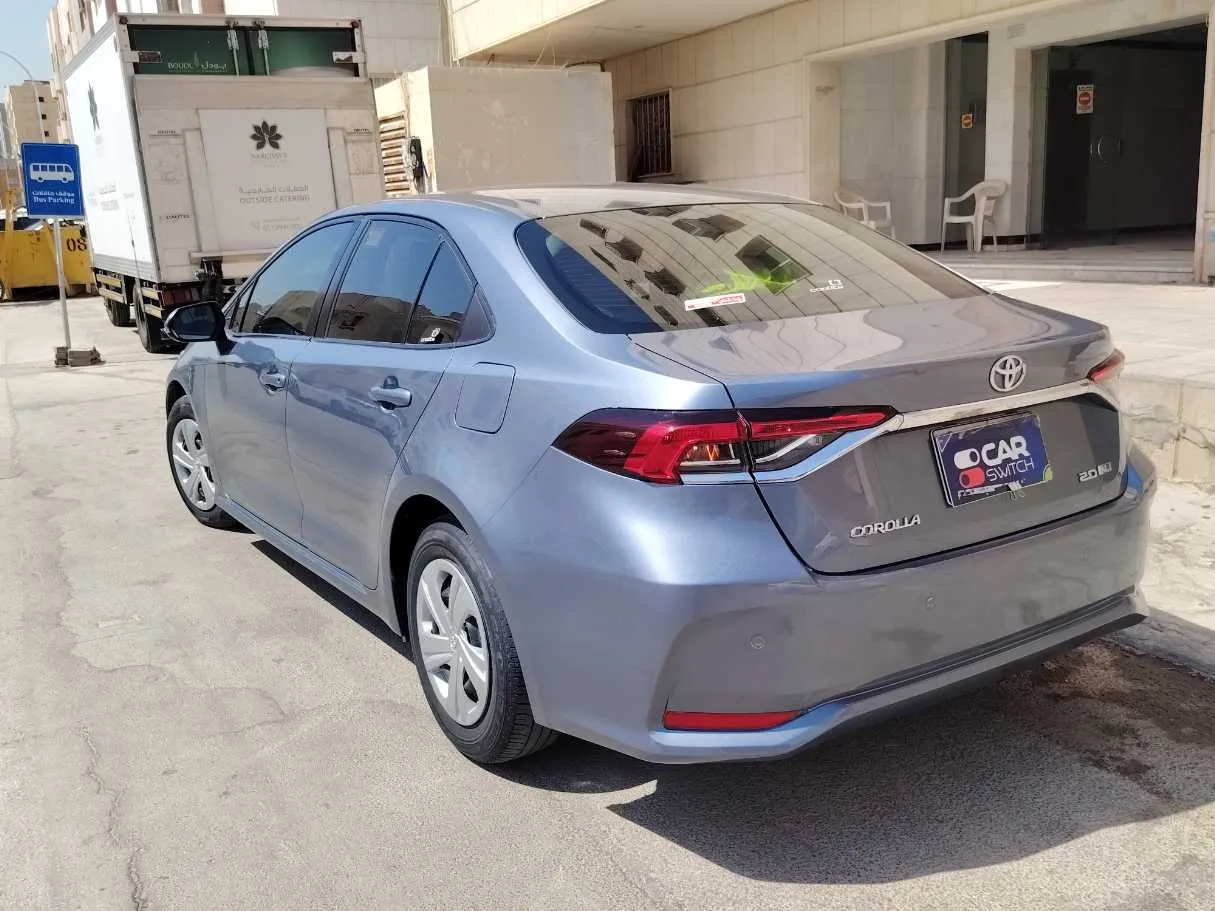 Car image 7
