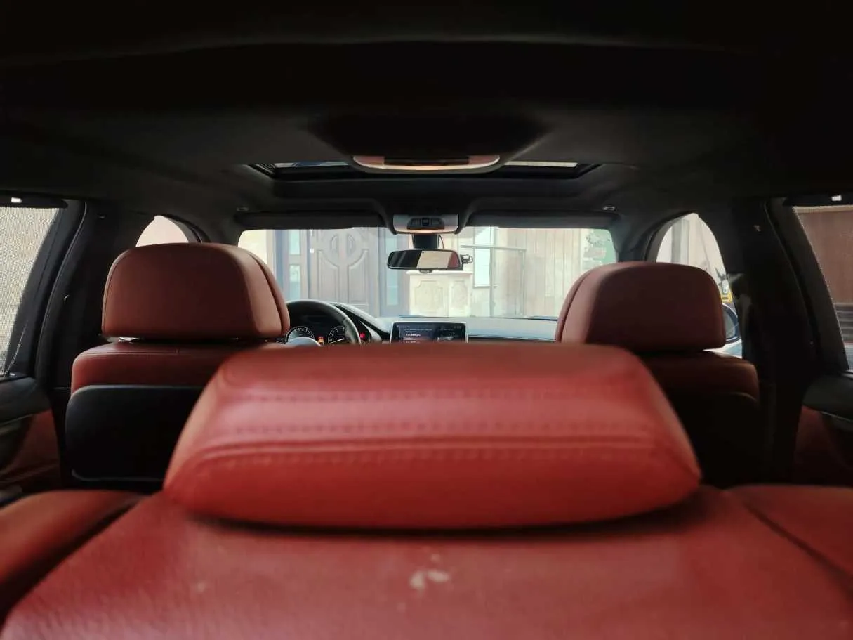 Car image 39