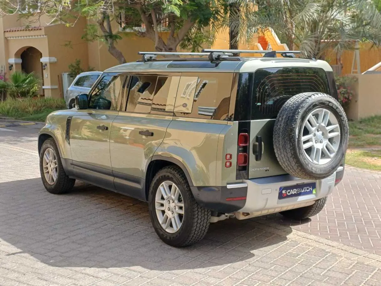 Car image 7