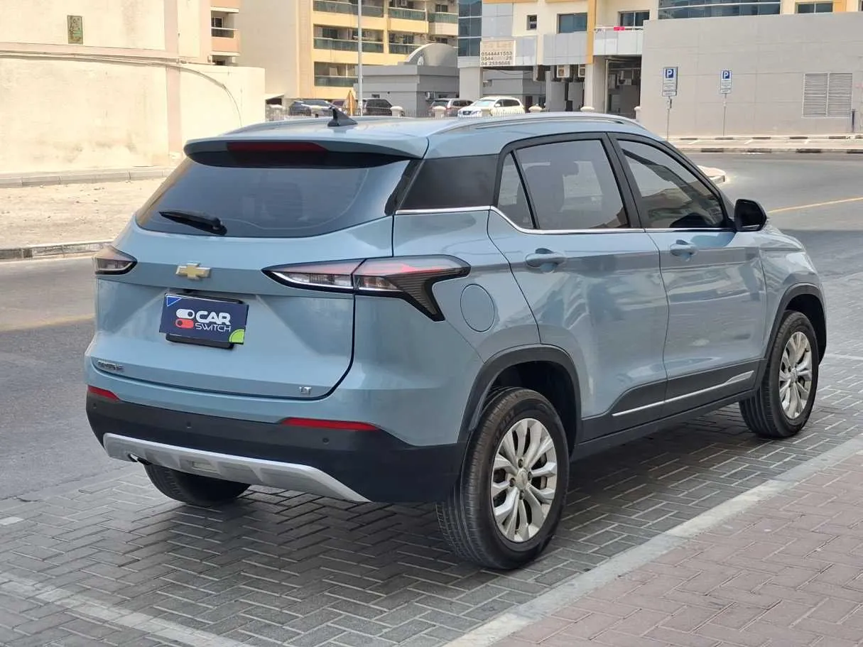 Car image 7