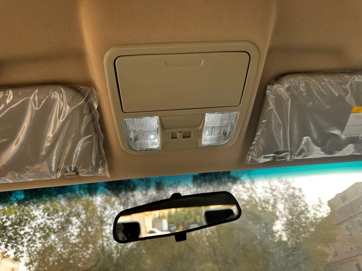 Car image 22