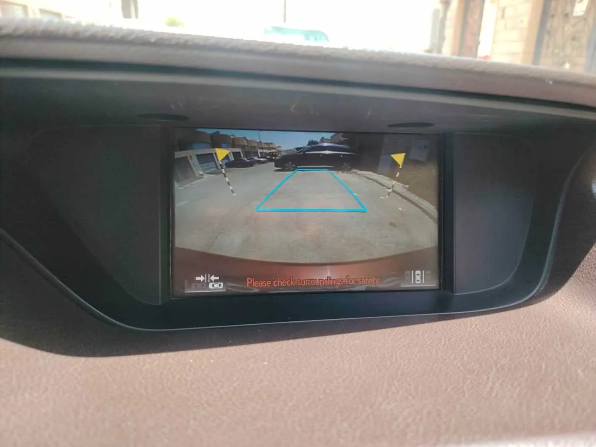Car image 33