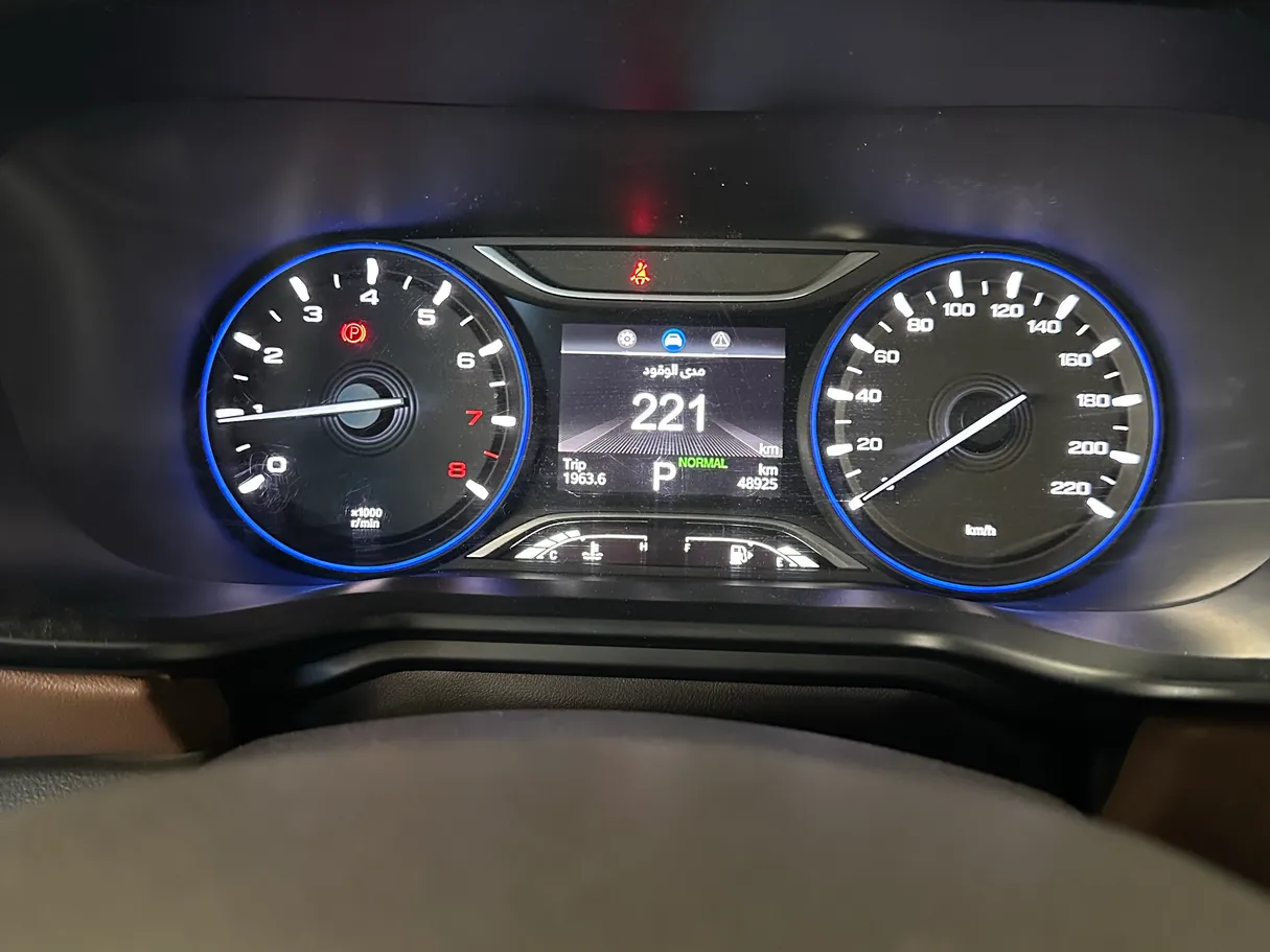 Car image 6