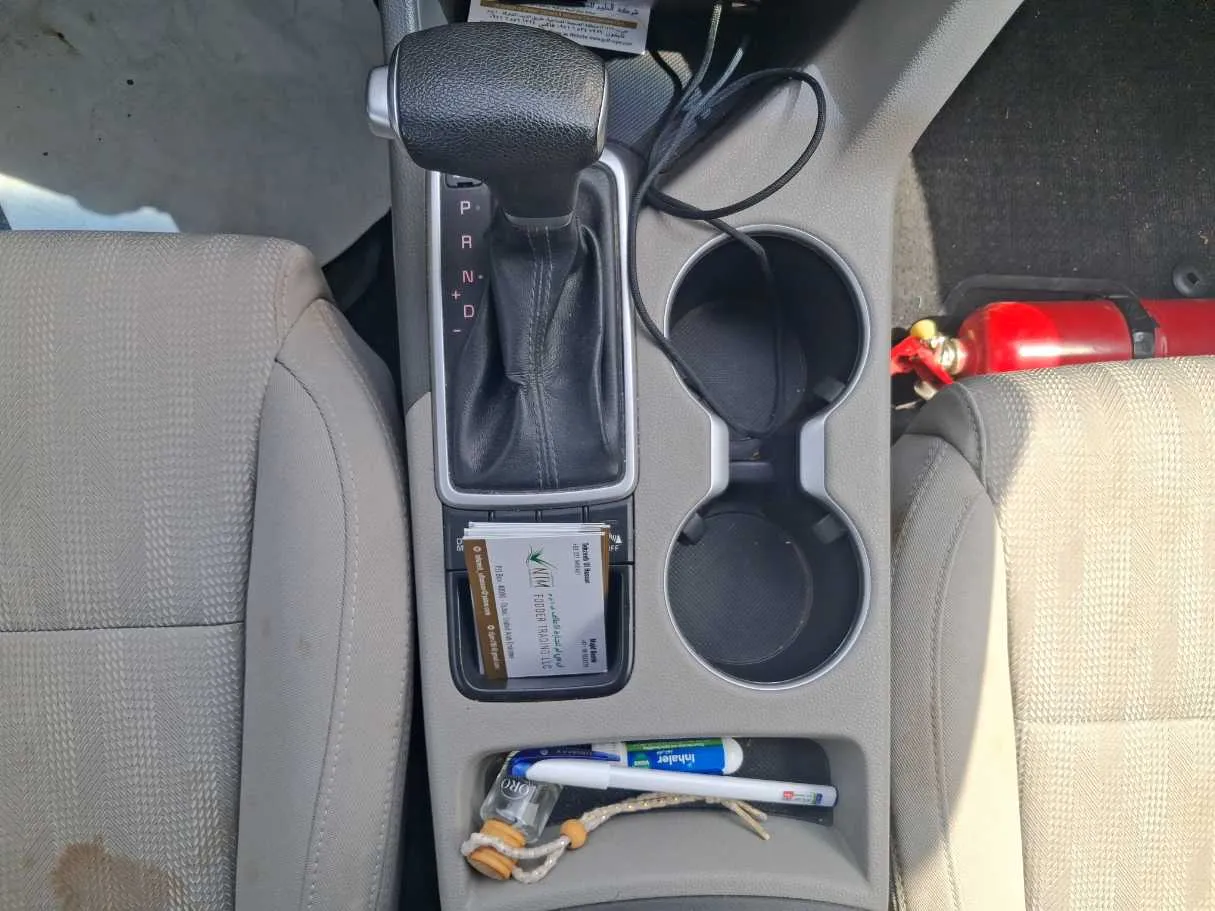 Car image 17