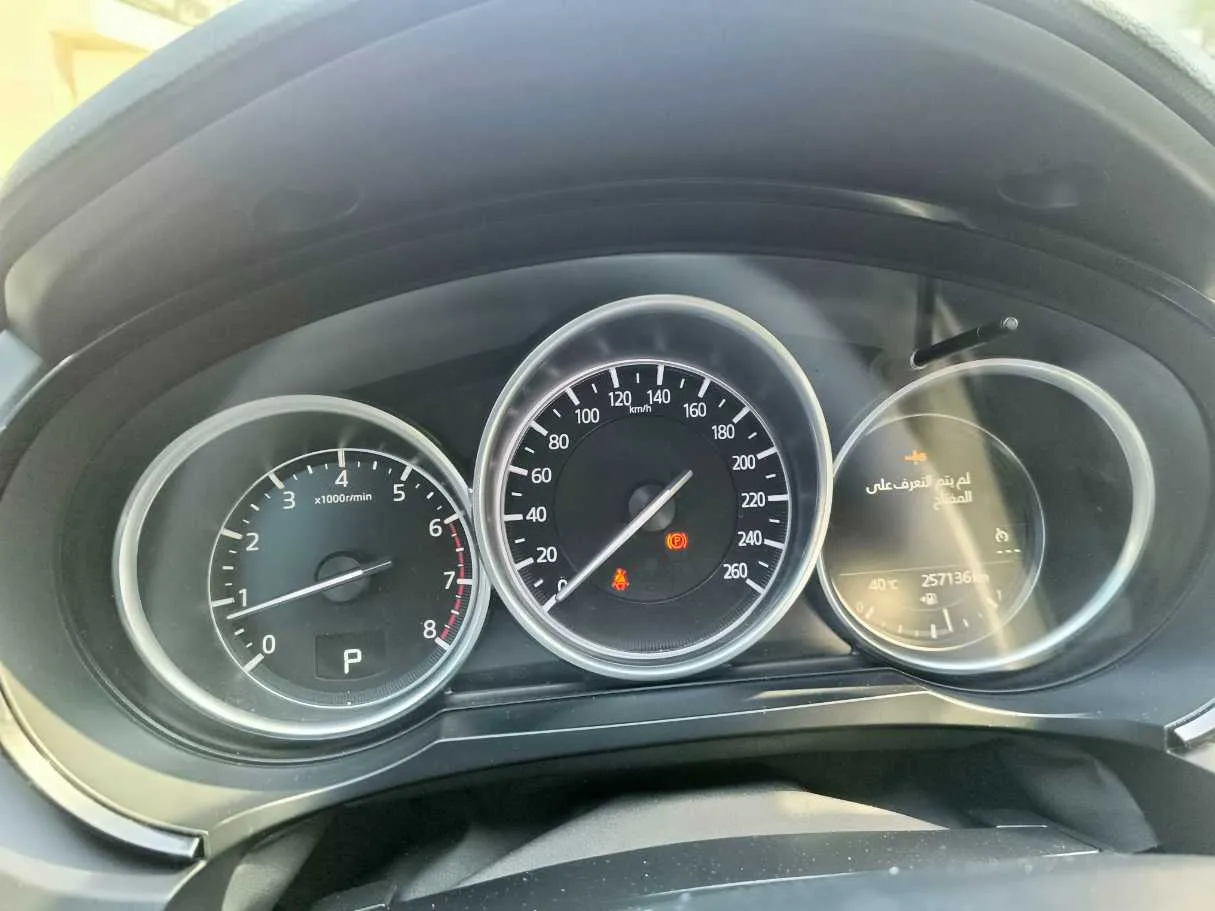 Car image 28