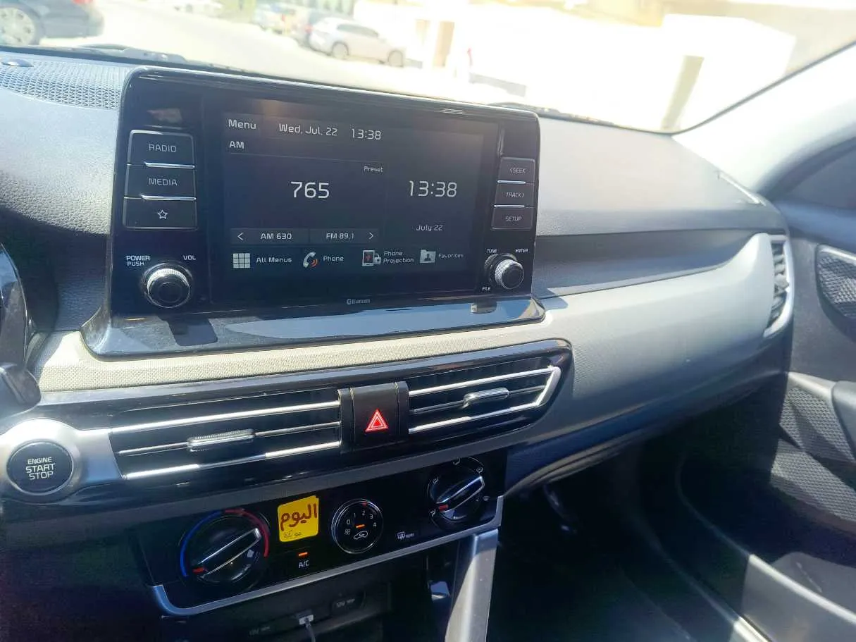 Car image 21