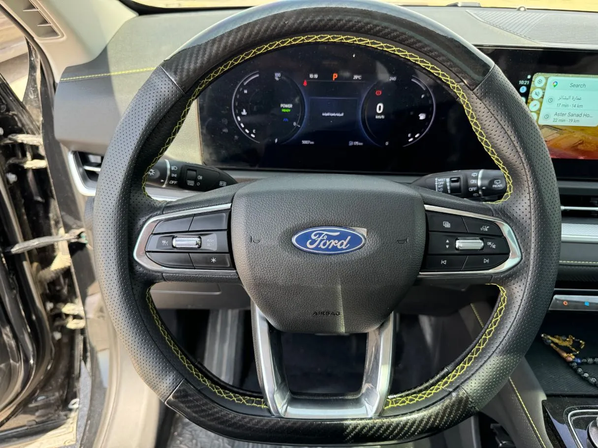 Car image 20