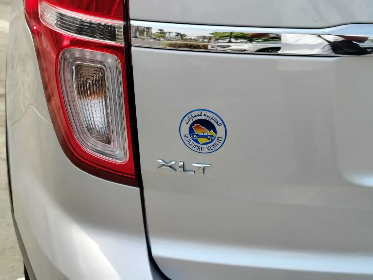 Car image 31