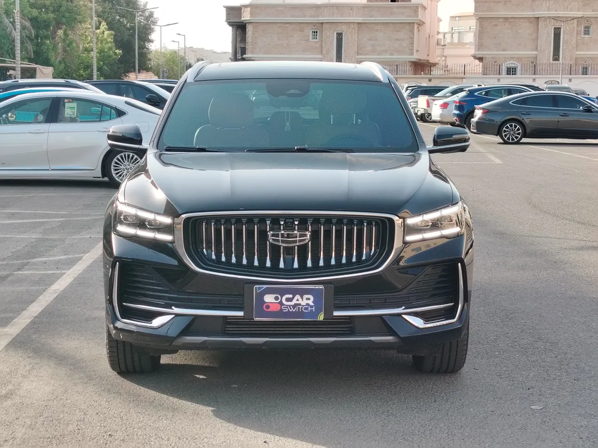 Car image 2