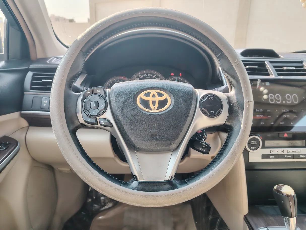 Car image 21