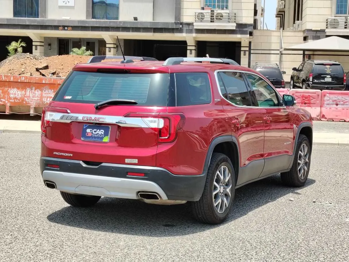 Car image 5