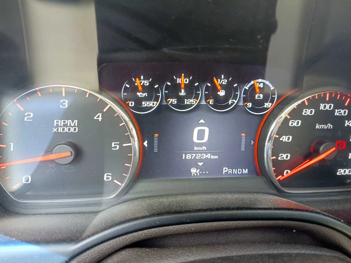 Car image 27
