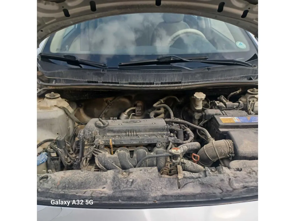 Car image 23