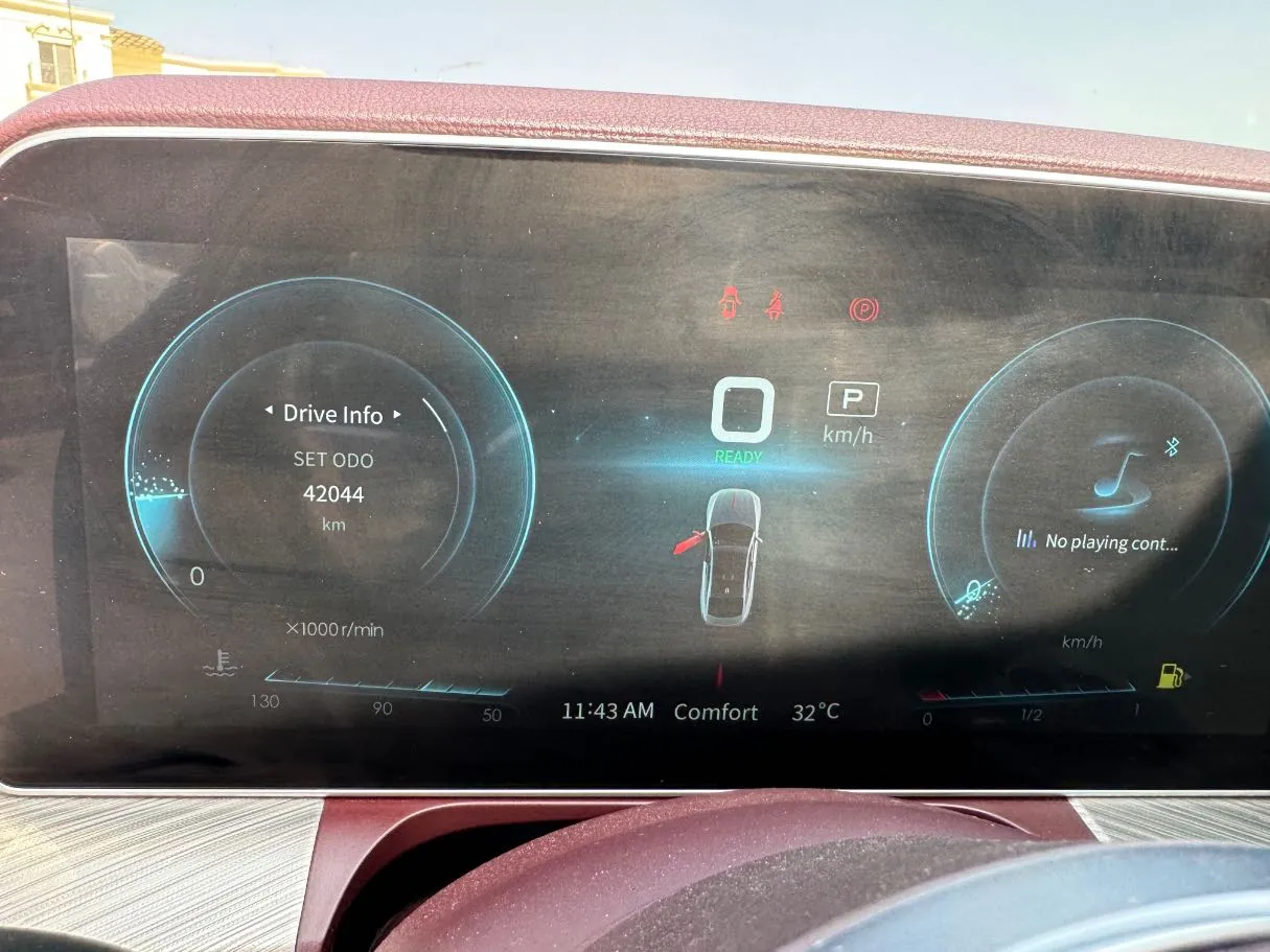 Car image 20
