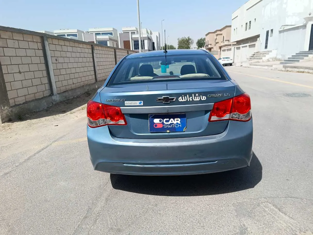 Car image 6