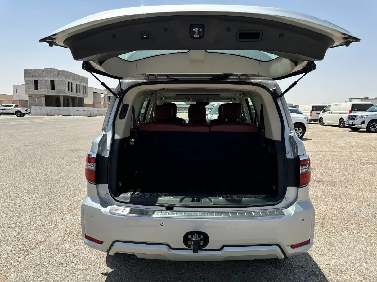 Car image 22