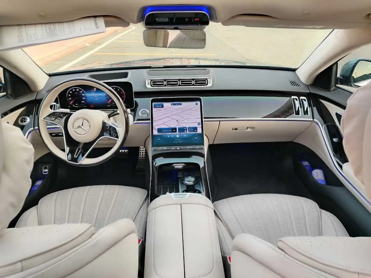 Car image 21