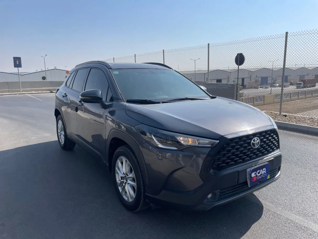 Car image 3
