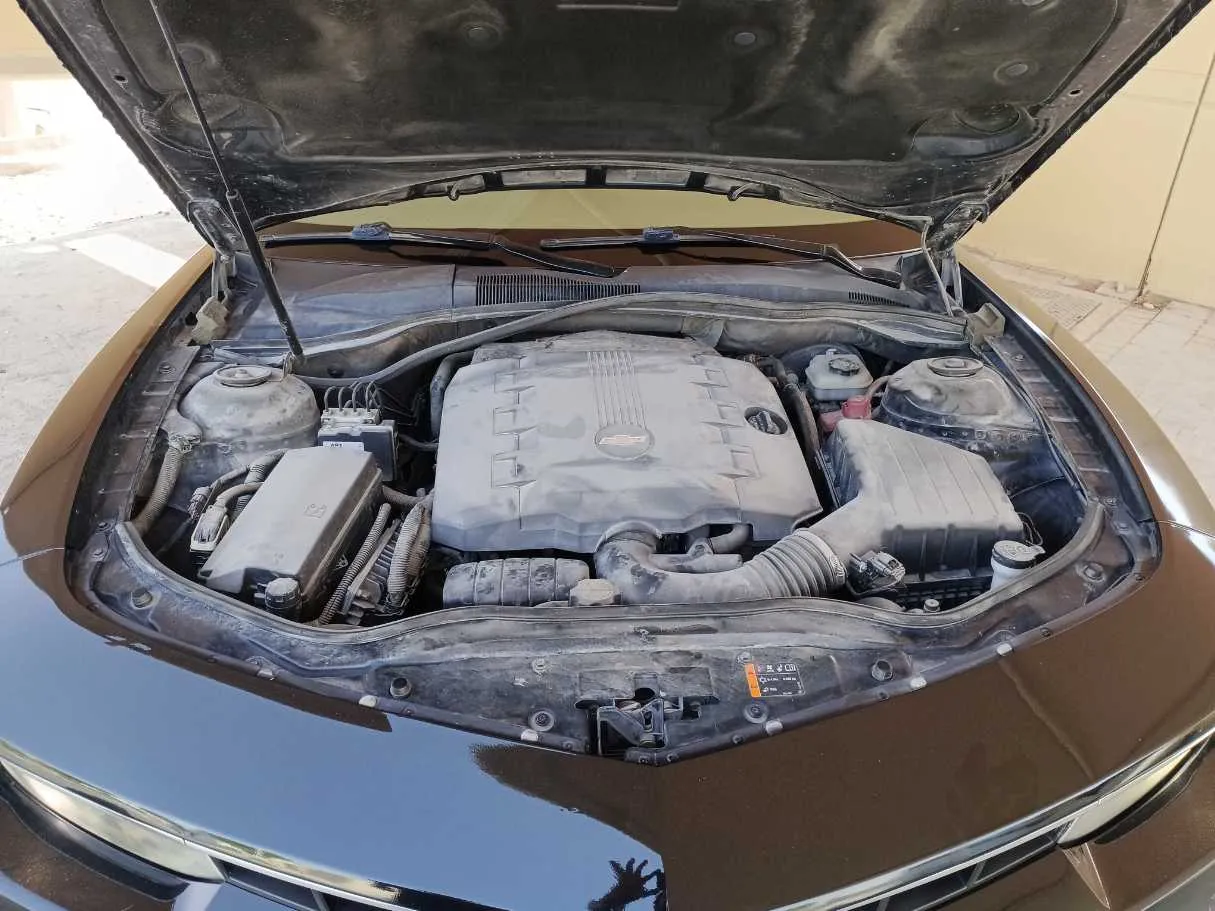 Car image 24