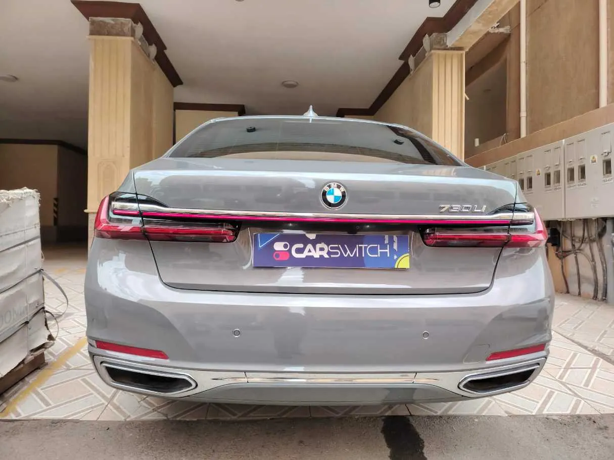 Car image 6