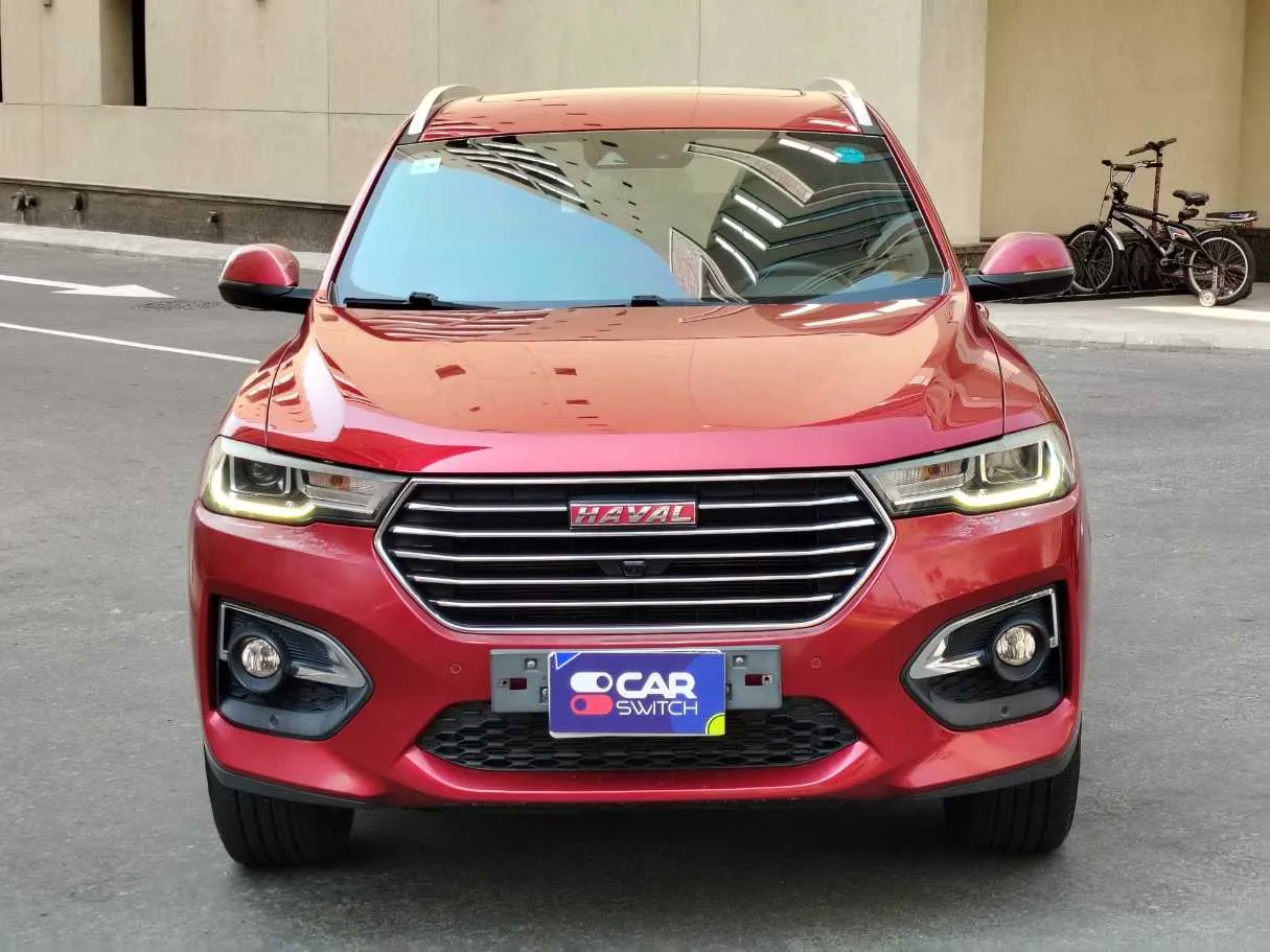 Car image 2