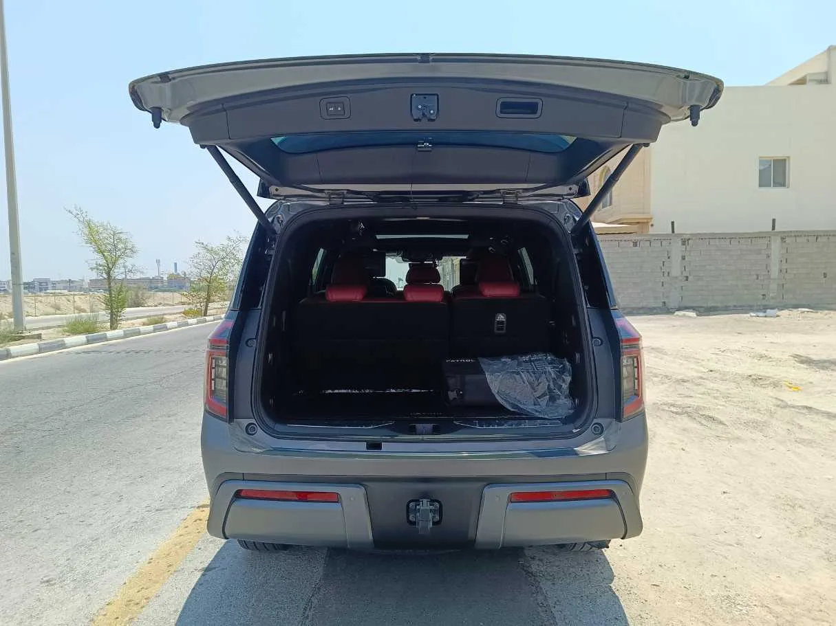 Car image 32