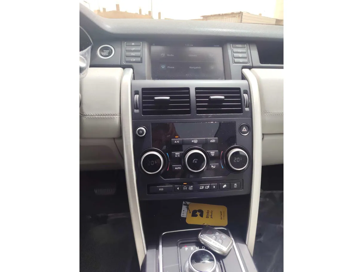 Car image 22