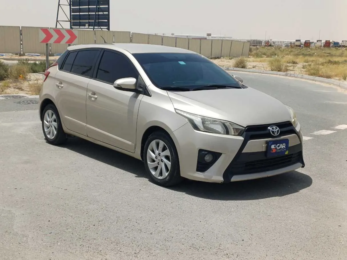 Car image 3