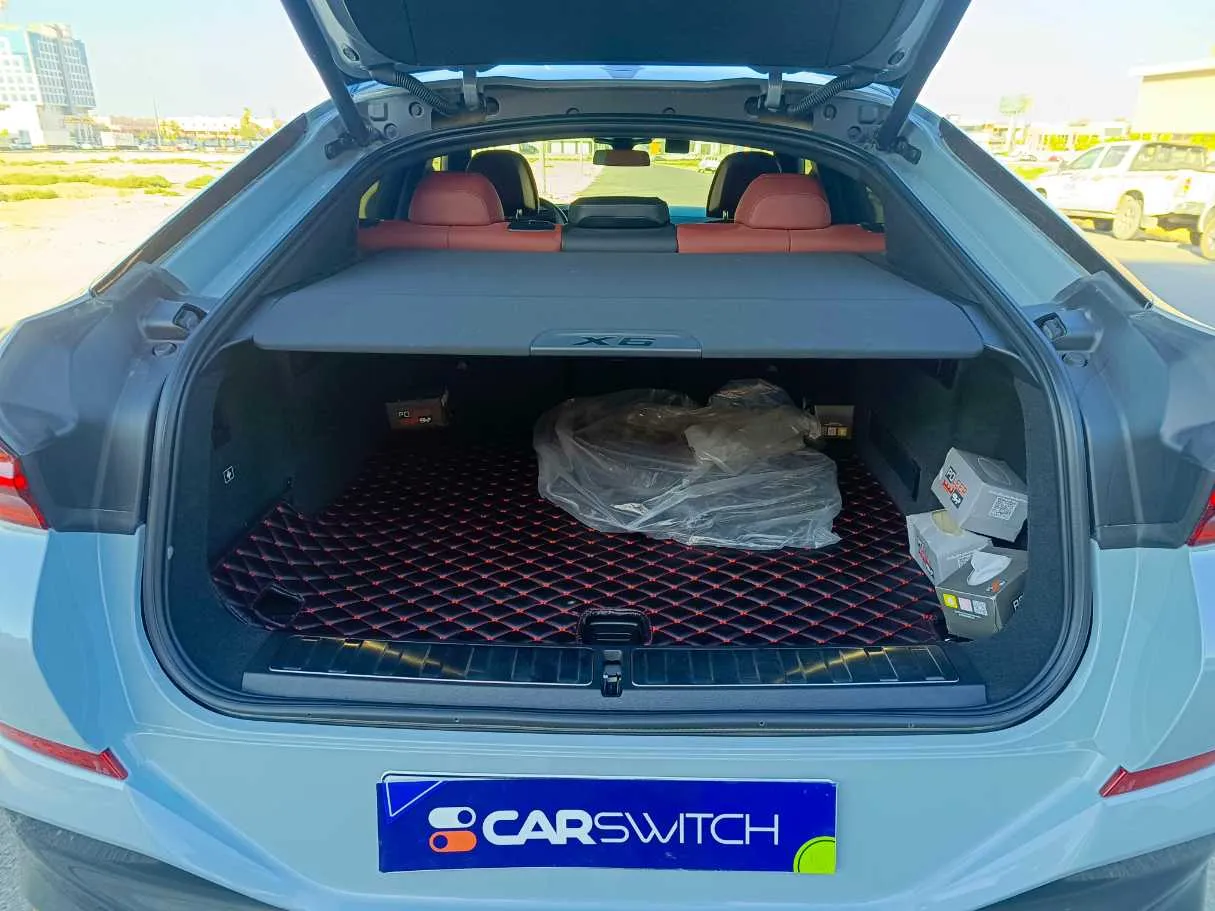 Car image 36