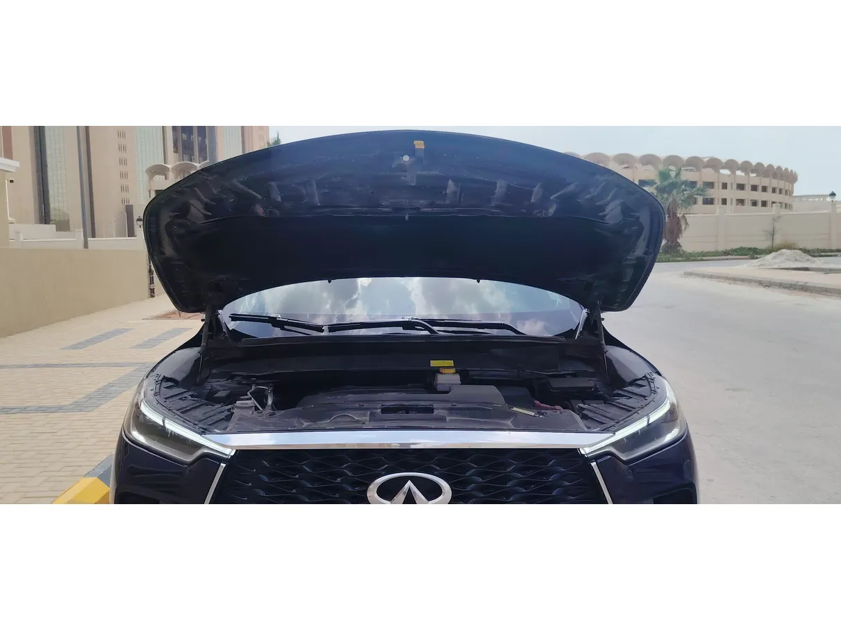 Car image 35
