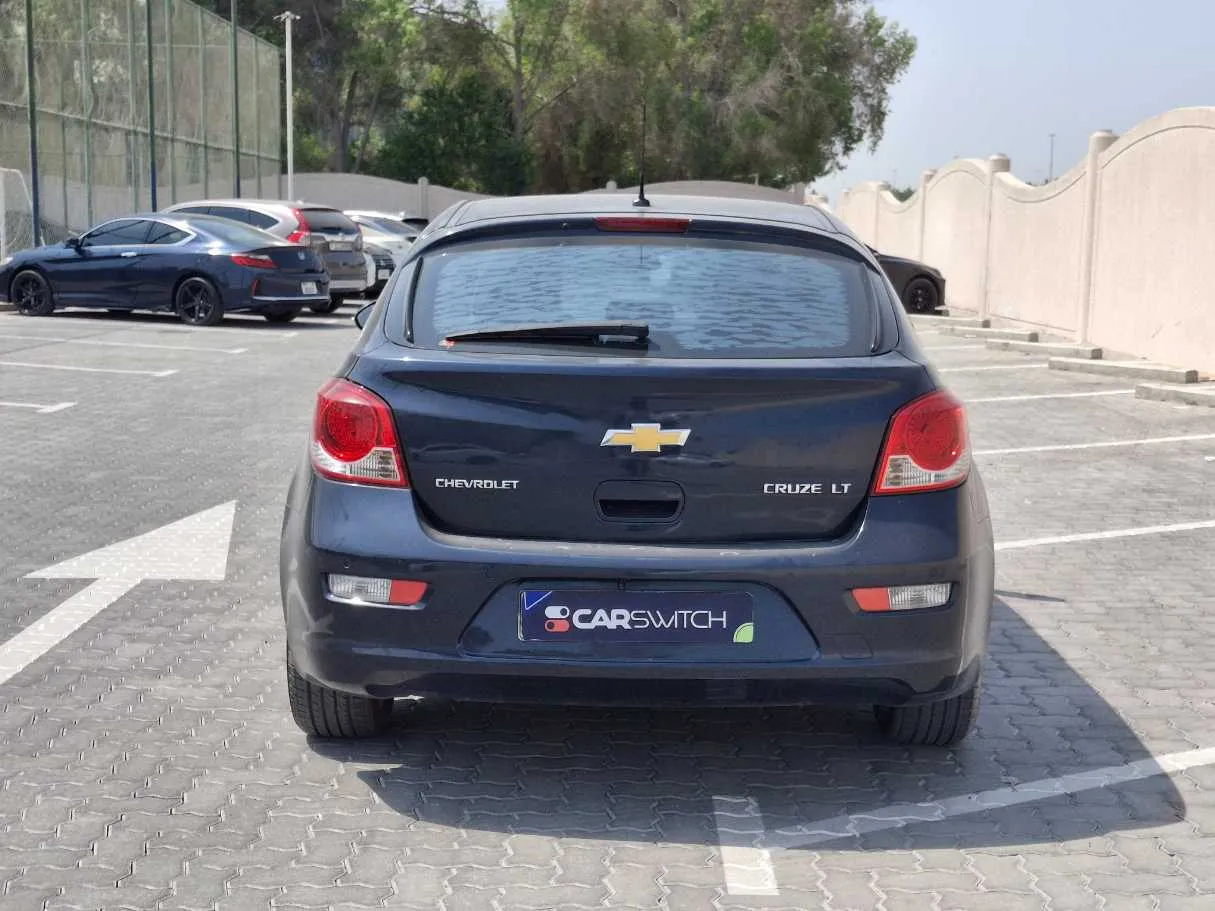 Car image 6