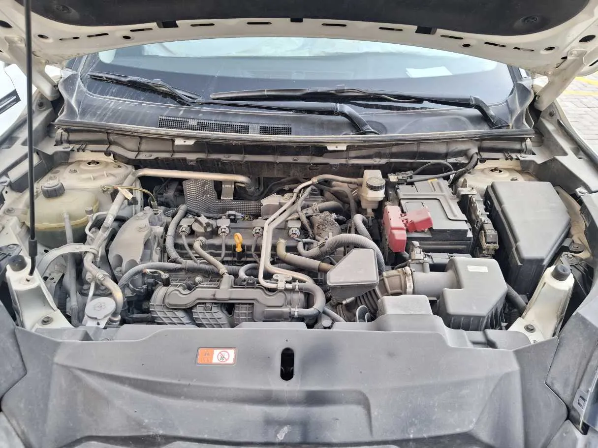 Car image 25