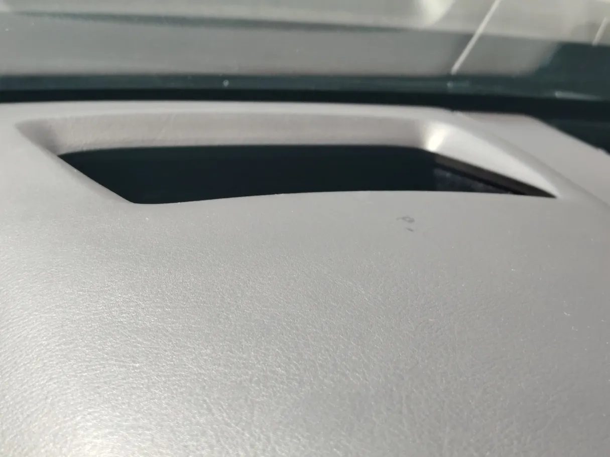 Car image 36