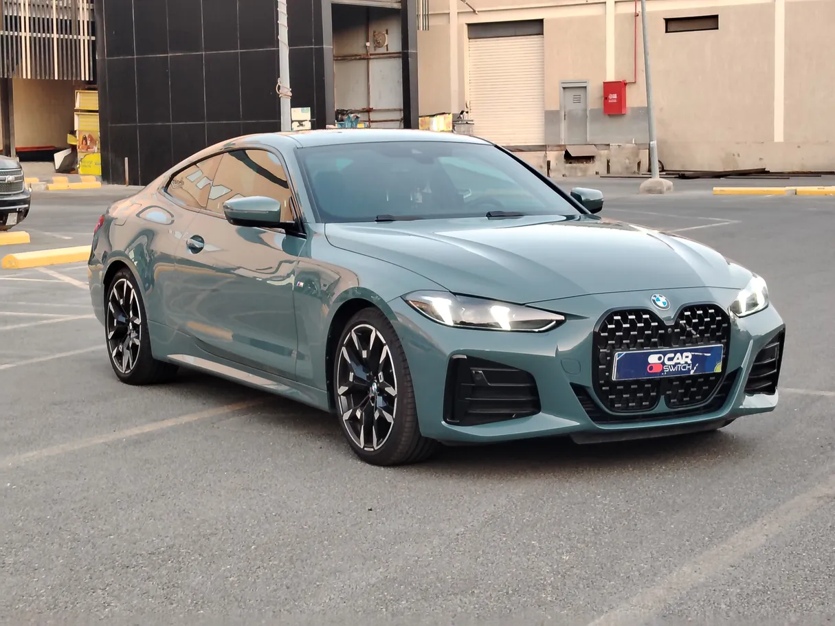 Car image 3