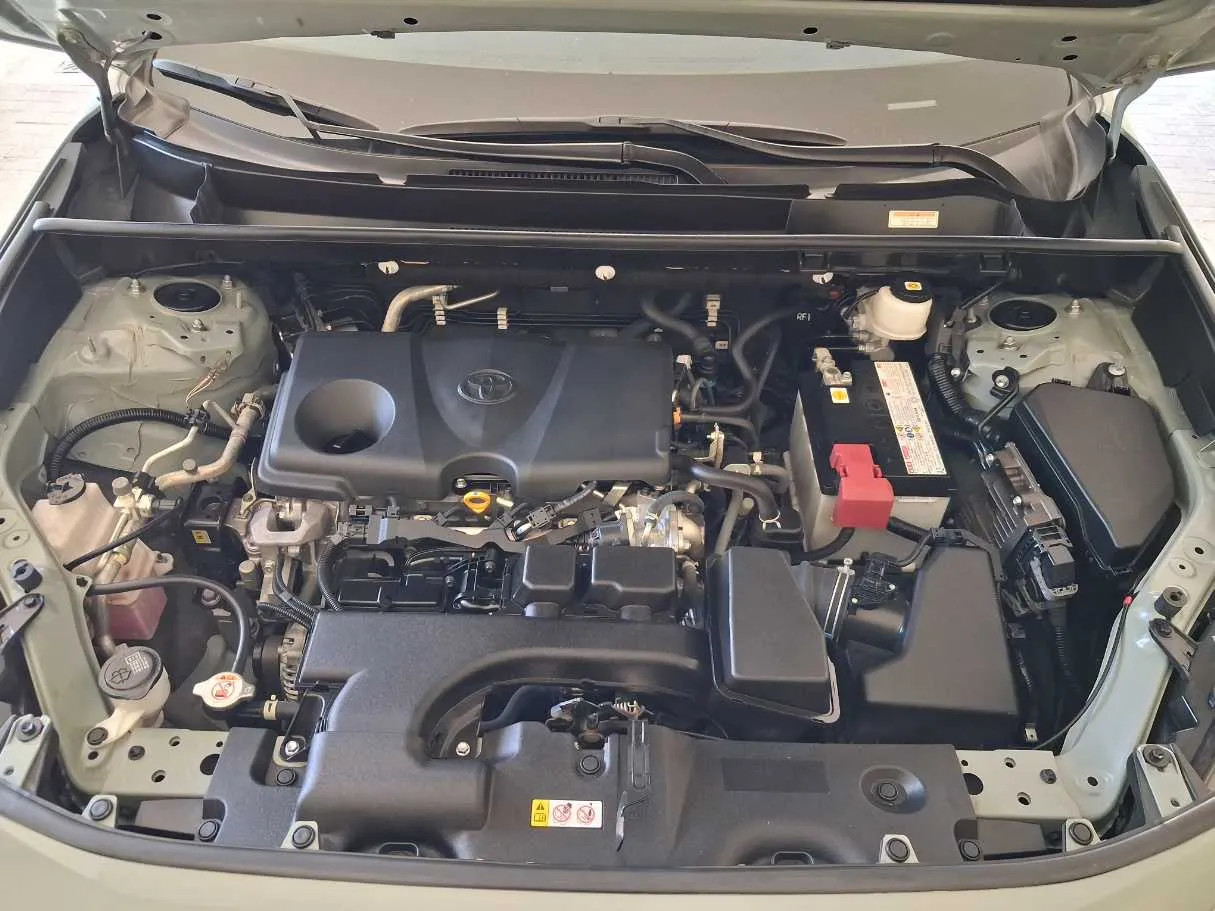 Car image 22