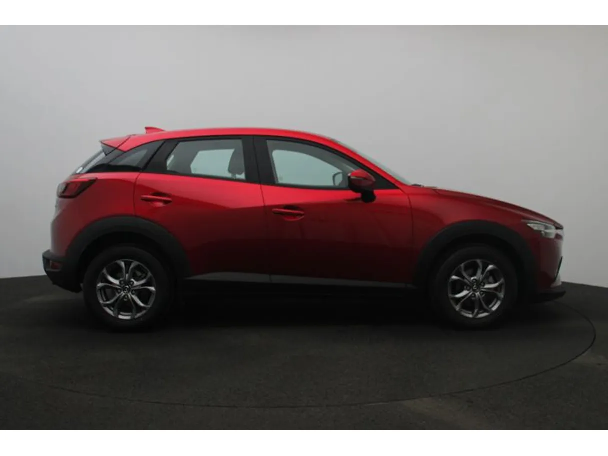 Car image 13