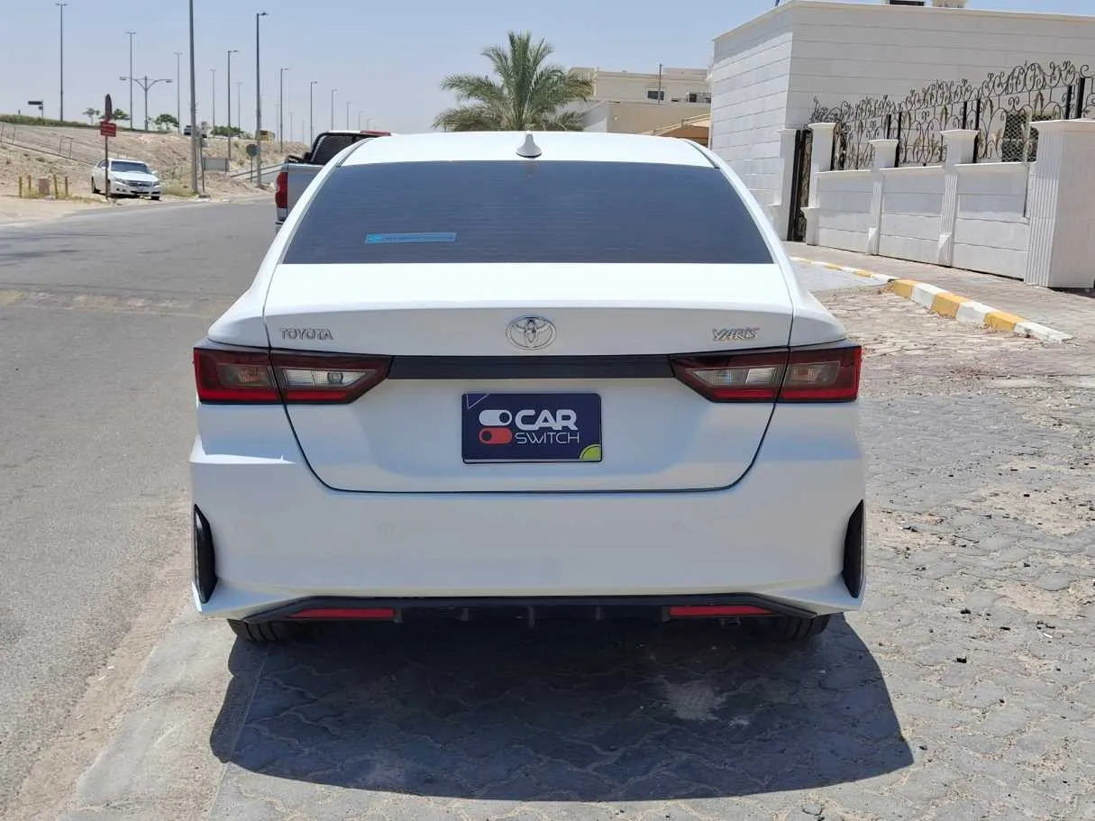 Car image 6