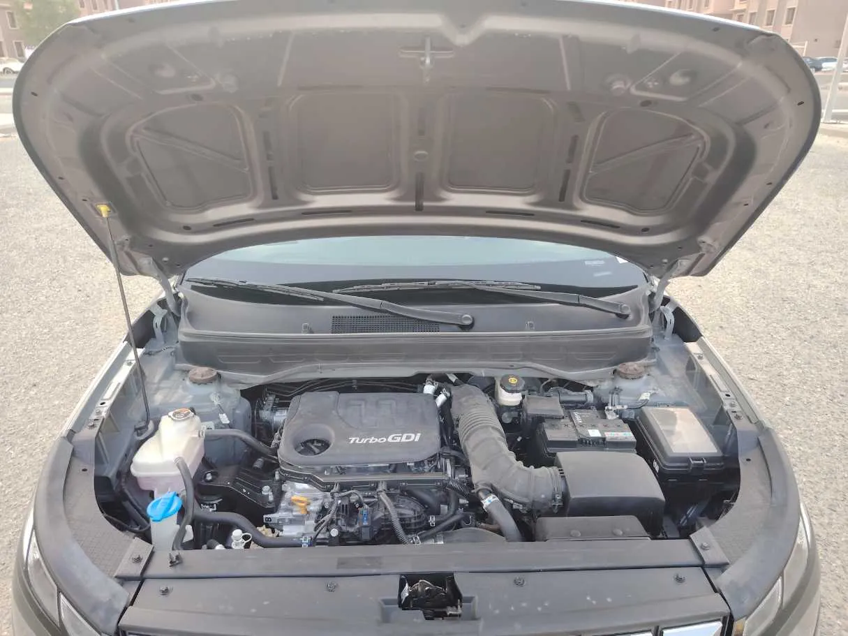 Car image 29
