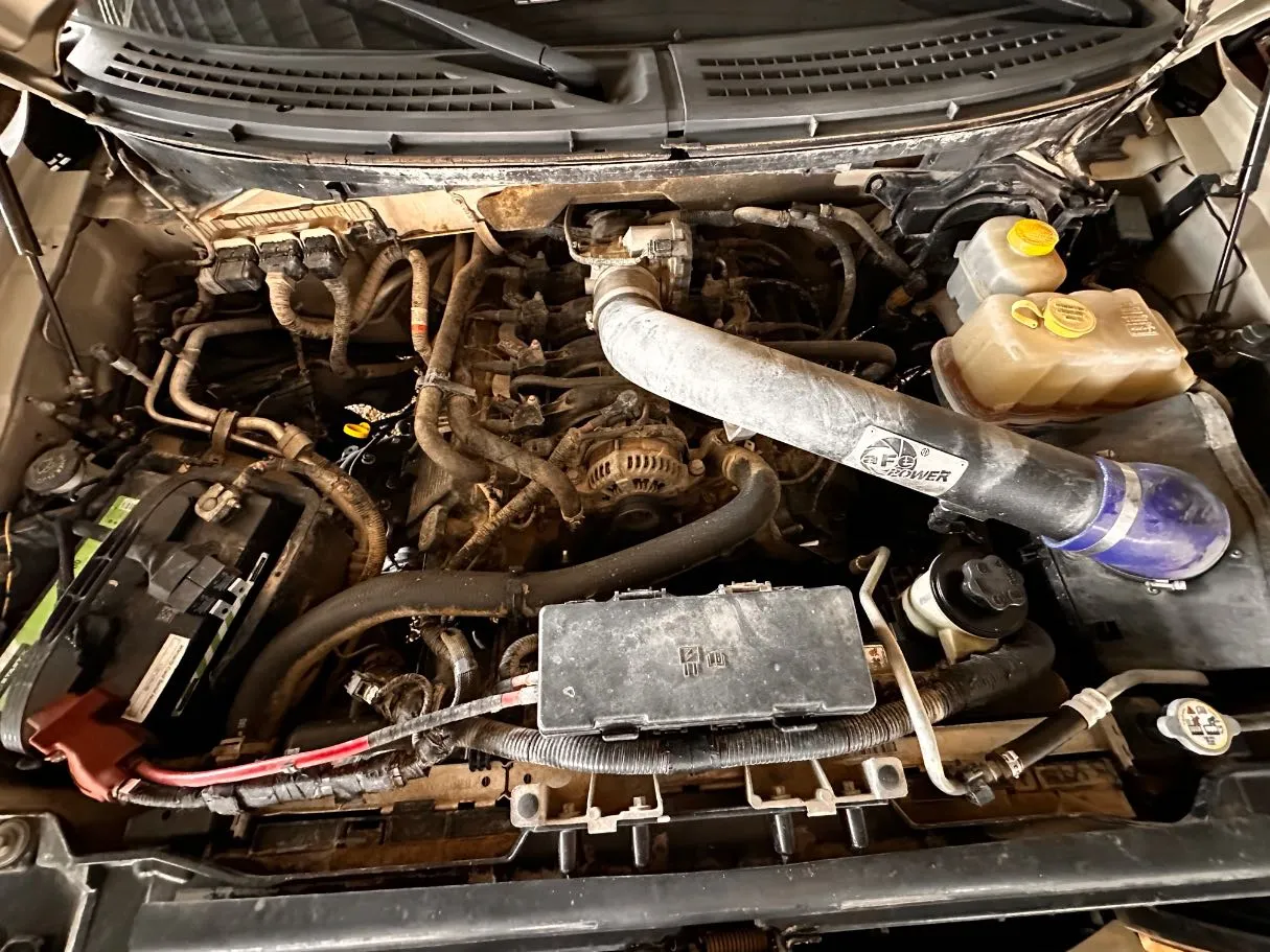 Car image 25