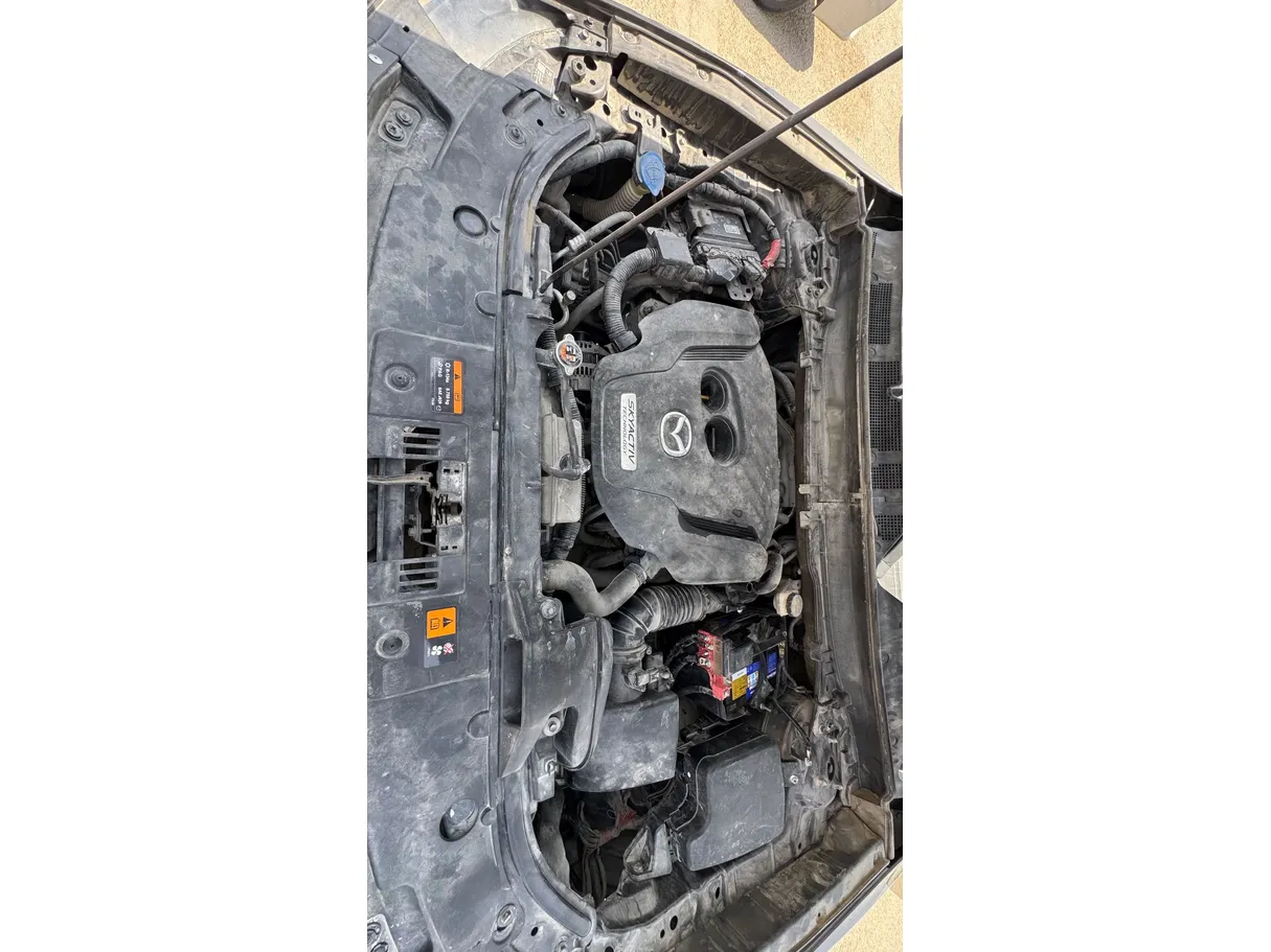 Car image 27