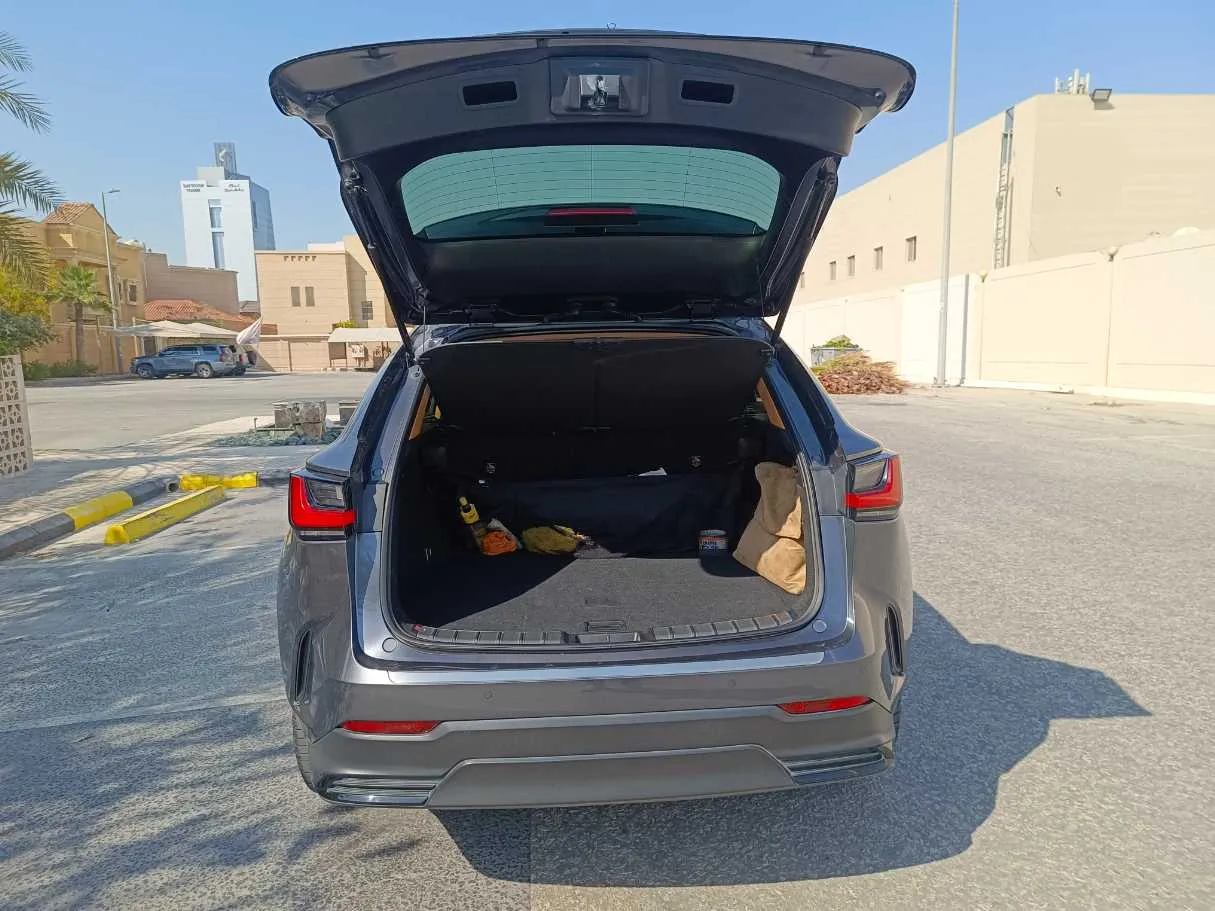 Car image 29
