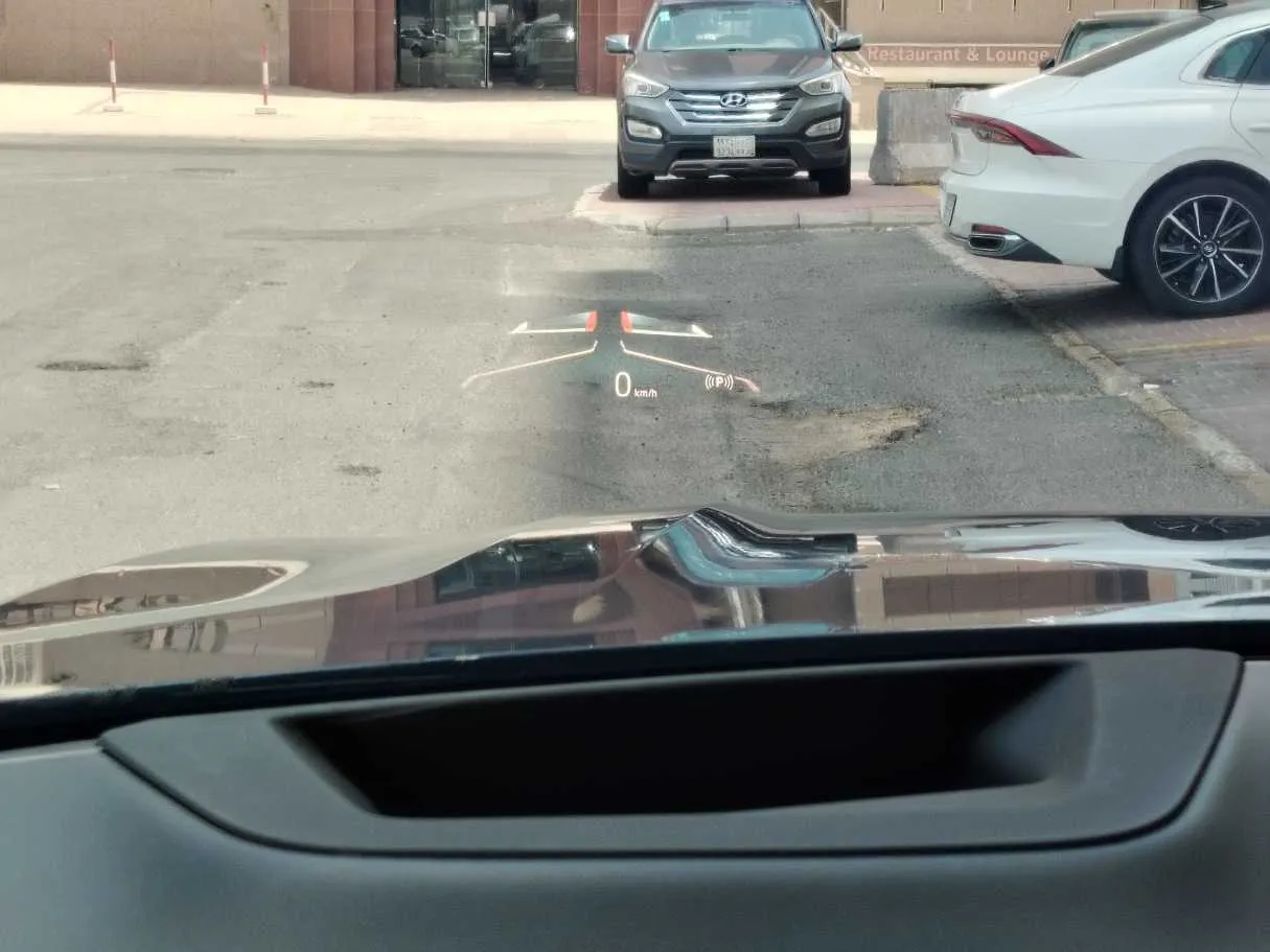 Car image 29