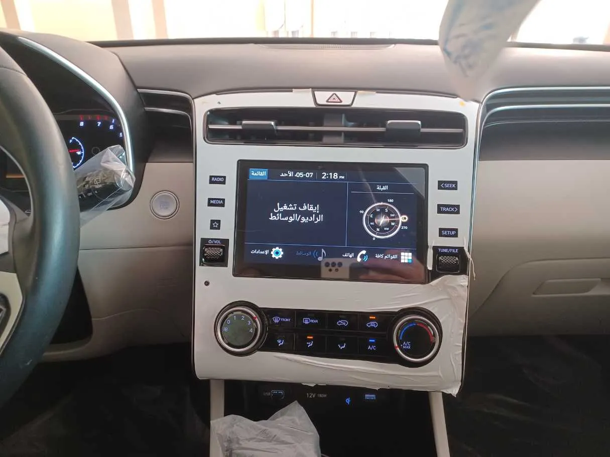 Car image 15