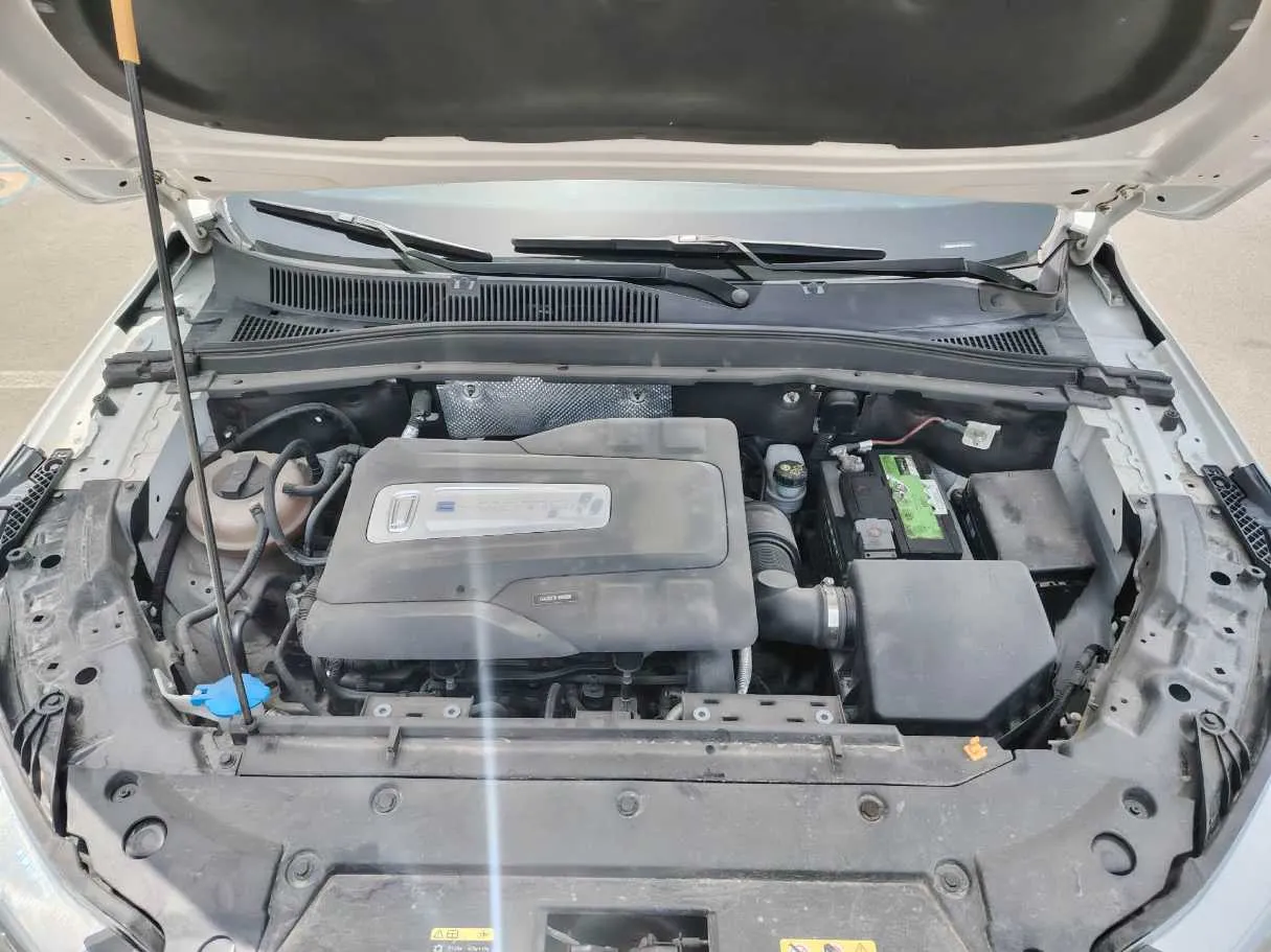 Car image 47
