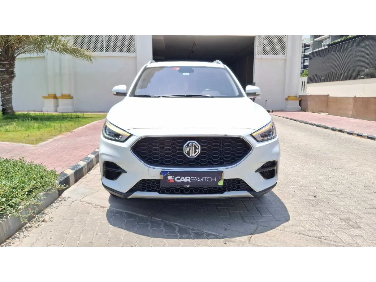 Car image 2