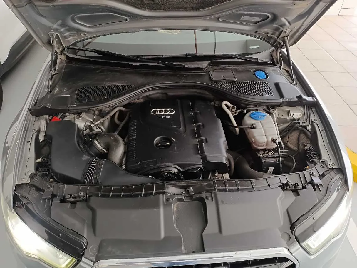 Car image 22