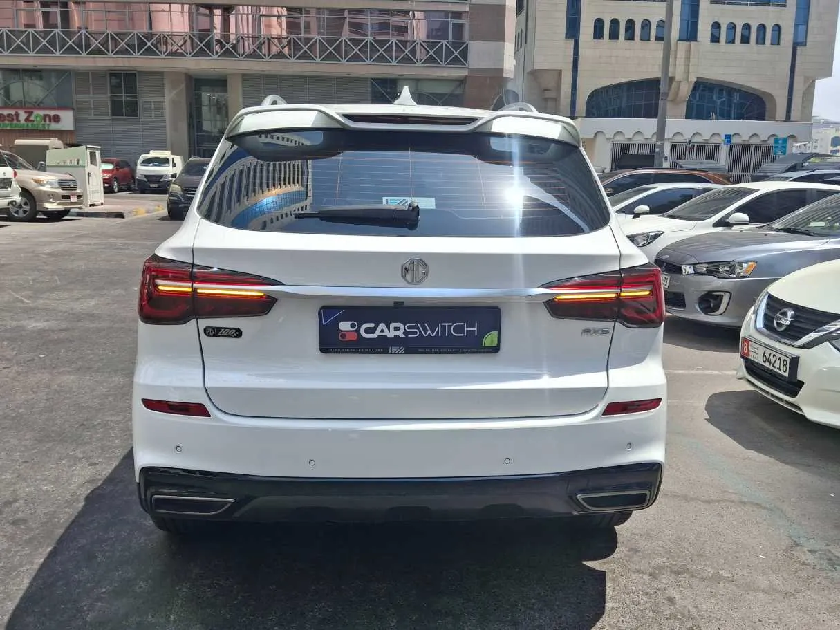 Car image 6