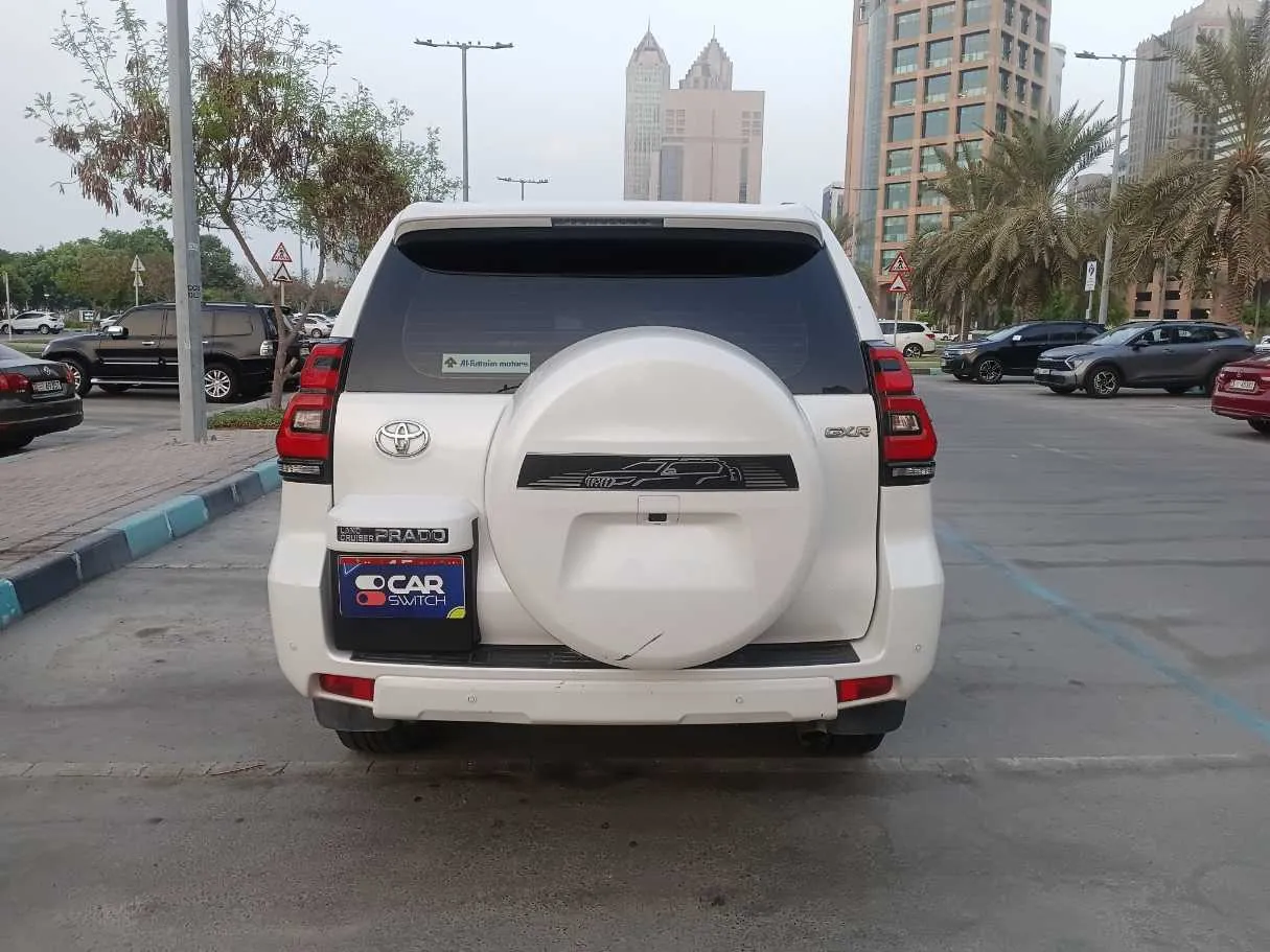 Car image 7