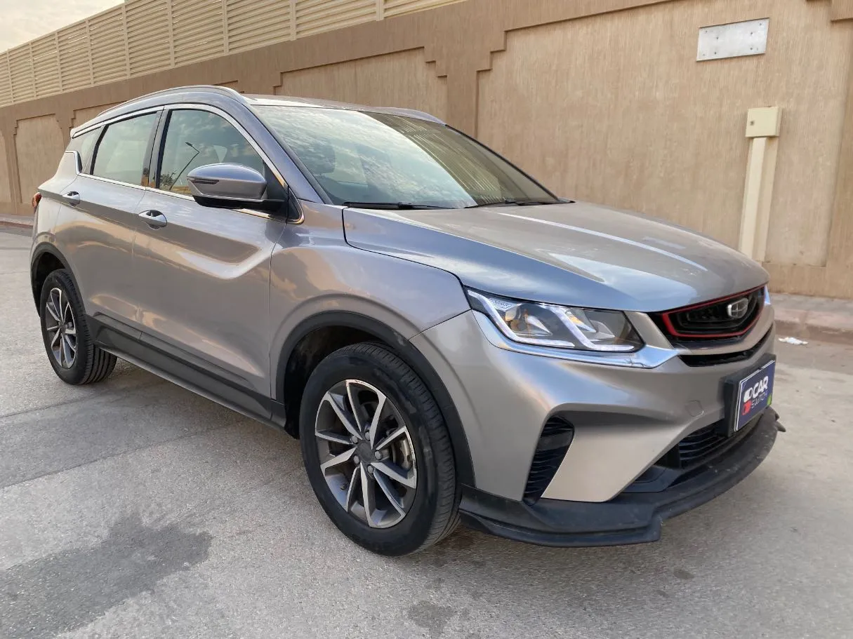 Car image 3