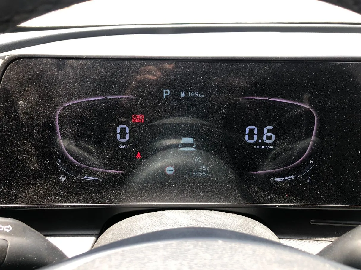 Car image 17